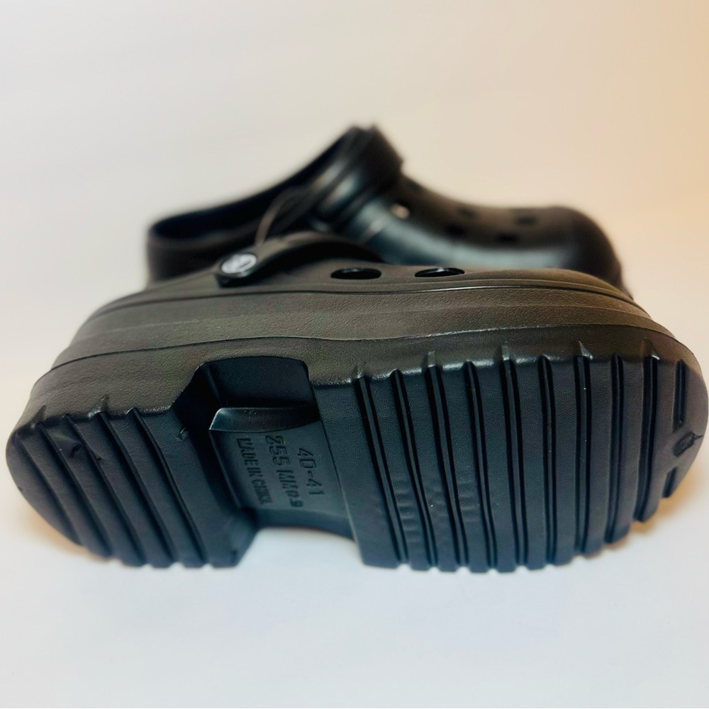 Trendy Black Platform Clogs Size US 8.5-9.5 | EU 40-41 | NWT - Picture 11 of 12